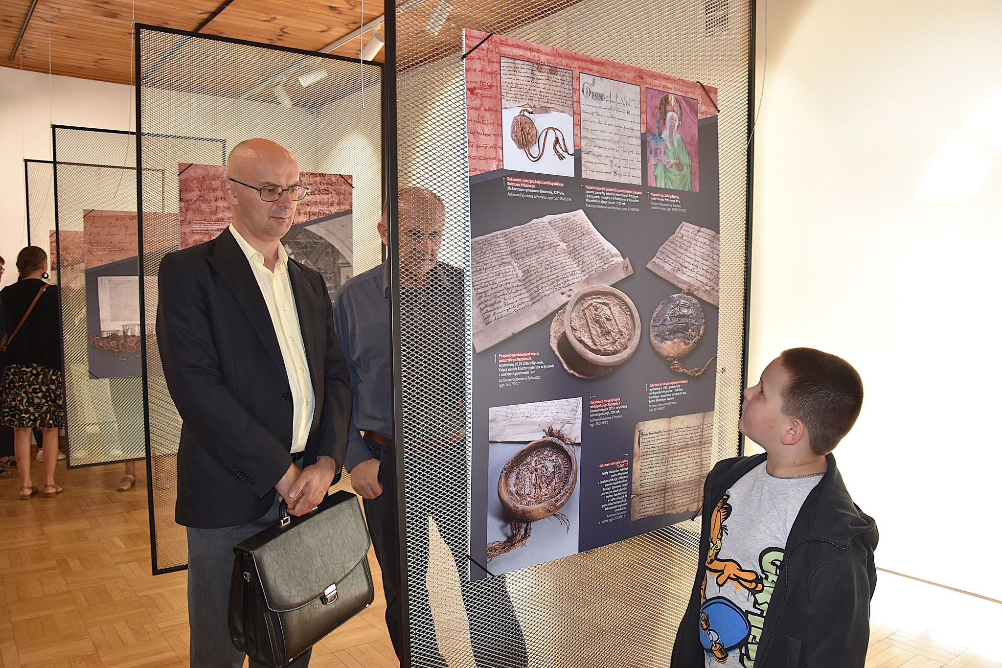 Bezsenne głowy, co dżwigają korony - otwarcie wystawy